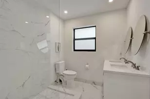 310 SE 13th Ct, Pompano Beach, FL 33060 - Photo 35