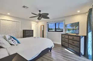 310 SE 13th Ct, Pompano Beach, FL 33060 - Photo 29