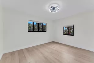 1398 NE 37th St, Fort Lauderdale, FL 33334 - Photo 13