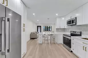 1398 NE 37th St, Fort Lauderdale, FL 33334 - Photo 7