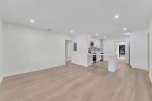 1398 NE 37th St, Fort Lauderdale, FL 33334 - Photo 5