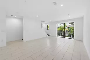 613 NE 22nd Dr, Wilton Manors, FL 33305 - Photo 13