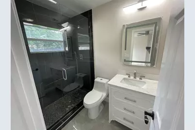 2716 Middle River Drive, Fort Lauderdale, FL 33306 - Photo 11