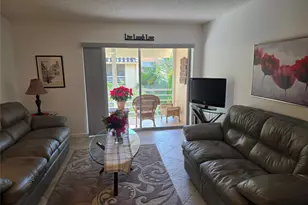 959 SE 2nd Ave, Deerfield Beach, FL 33441 - Photo 17