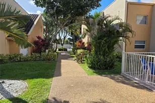 959 SE 2nd Ave, Deerfield Beach, FL 33441 - Photo 15