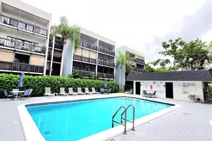 1021 Mockingbird Ln, Plantation, FL 33324 - Photo 17