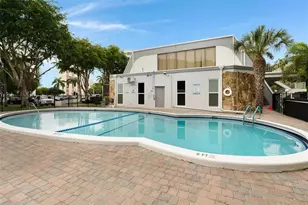 1445 Atlantic Shores Blvd, Hallandale Beach, FL 33009 - Photo 39