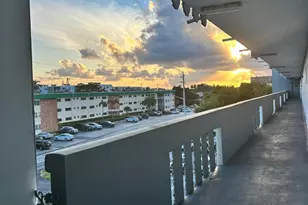 1445 Atlantic Shores Blvd, Hallandale Beach, FL 33009 - Photo 33