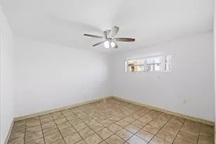 6211 SW 37th St, Davie, FL 33314 - Photo 7
