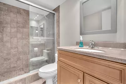 605 Oaks Drive #907, Pompano Beach, FL 33069 - Photo 17