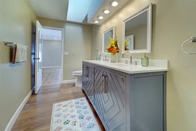 7004 Golf Pointe Circle, Tamarac, FL 33321 - Photo 11