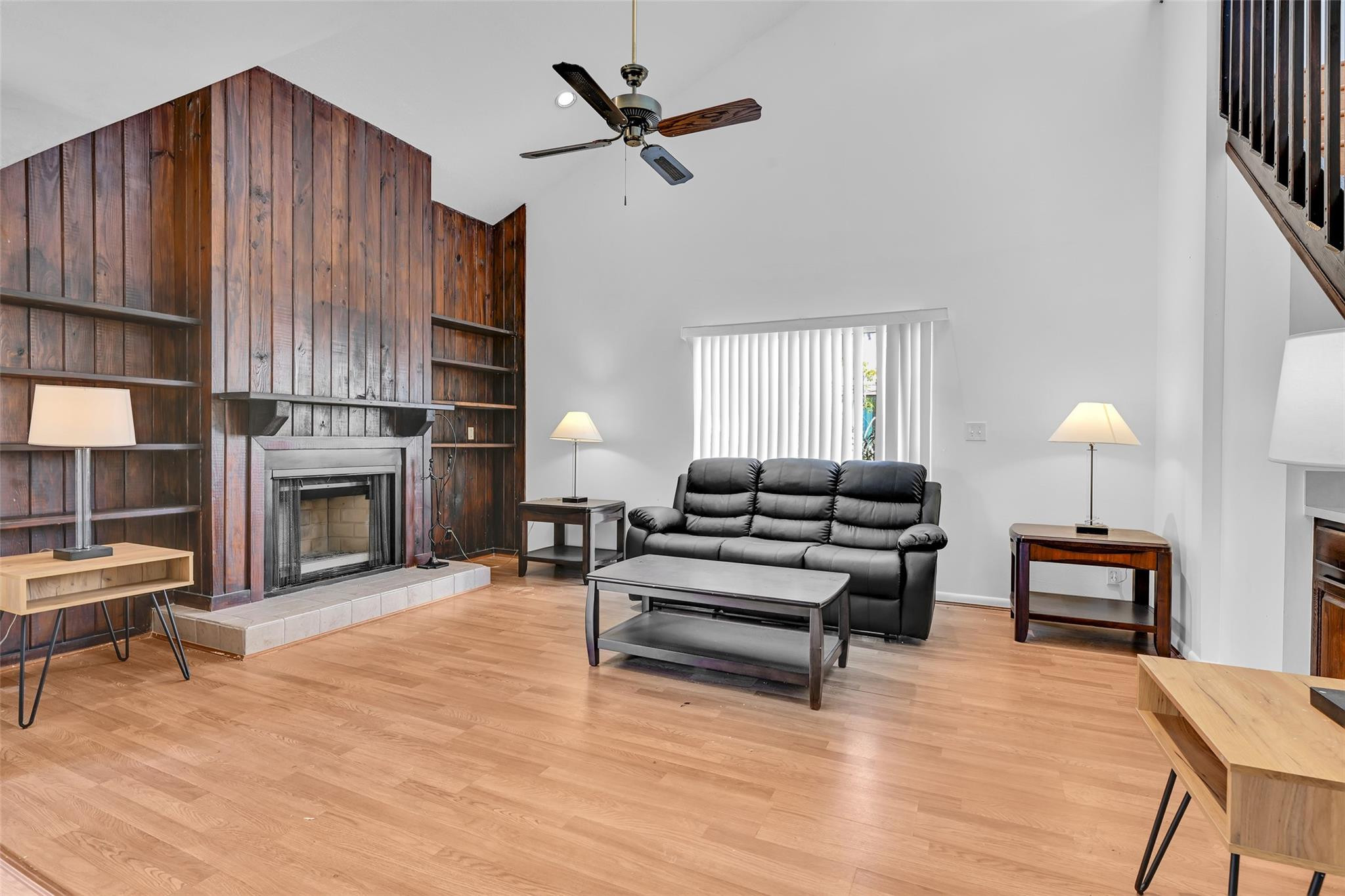 4011 Coral Springs Dr main architectural view