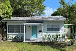 2056 NE 9th Ave, Fort Lauderdale, FL 33305 - Photo 1