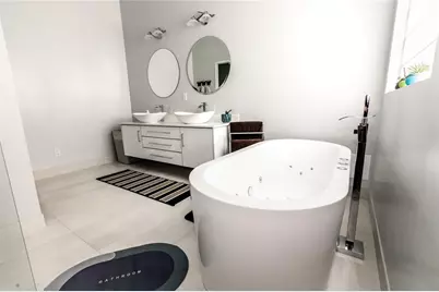 9469 Verona Lakes Boulevard, Boynton Beach, FL 33472 - Photo 3