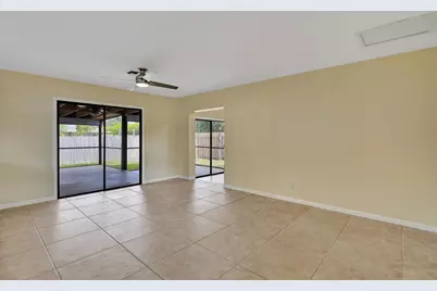 5425 Cleveland Road, Delray Beach, FL 33484 - Photo 3
