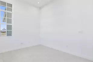 8058 SW Andrea Wy, Port Saint Lucie, FL 34987 - Photo 7