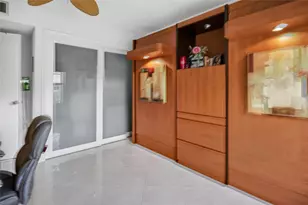 9001 Jacaranda Ln, Plantation, FL 33324 - Photo 35