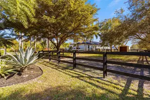 14473 Drafthorse Ln, Wellington, FL 33414 - Photo 59