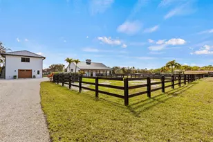 14473 Drafthorse Ln, Wellington, FL 33414 - Photo 49