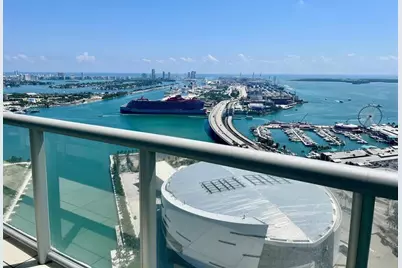 888 Biscayne Boulevard #1611, Miami, FL 33132 - Photo 1