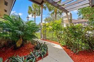 10045 SW 137th Ct, Miami, FL 33186 - Photo 5