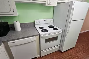 580 Egret Dr, Hallandale Beach, FL 33009 - Photo 9