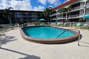 580 Egret Dr, Hallandale Beach, FL 33009 - Photo 29