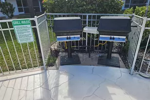 580 Egret Dr, Hallandale Beach, FL 33009 - Photo 25