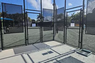 580 Egret Dr, Hallandale Beach, FL 33009 - Photo 35