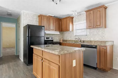 5570 SW 32nd Terrace, Fort Lauderdale, FL 33312 - Photo 3