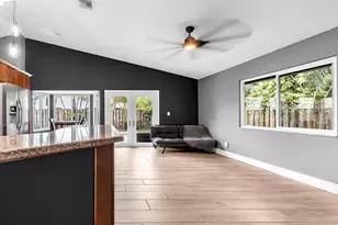 2822 NW 111th Ave, Sunrise, FL 33322 - Photo 11