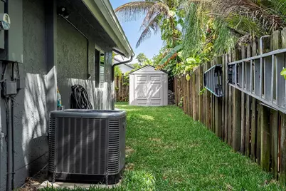 2822 NW 111th Avenue, Sunrise, FL 33322 - Photo 31