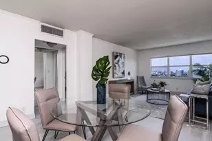 2555 NE 11th St, Fort Lauderdale, FL 33304 - Photo 9