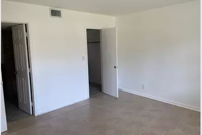 140 NE 19th Court #115E, Fort Lauderdale, FL 33305 - Photo 13