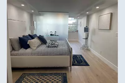 209 N Fort Lauderdale Beach Boulevard #2D, Fort Lauderdale, FL 33304 - Photo 9