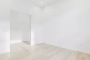 8285 SW Valsovano Wy, Port Saint Lucie, FL 34987 - Photo 5