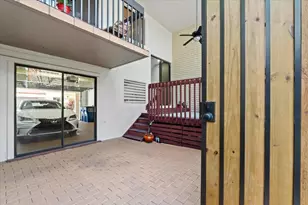 1401 NE 9th St, Fort Lauderdale, FL 33304 - Photo 11