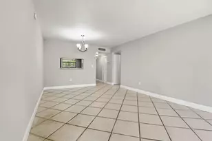 10875 SW 112th Ave, Miami, FL 33176 - Photo 11