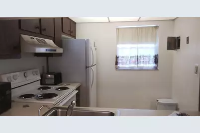 9340 Lagoon Place #302, Davie, FL 33324 - Photo 5