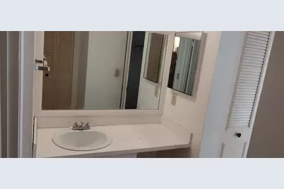 9340 Lagoon Place #302, Davie, FL 33324 - Photo 9