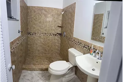 452 W Royal Palm Road, Boca Raton, FL 33432 - Photo 25