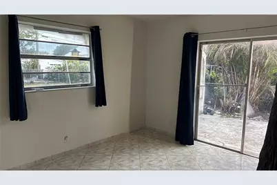 452 W Royal Palm Road, Boca Raton, FL 33432 - Photo 23