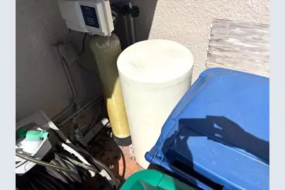 19816 Bobolink Drive, Hialeah, FL 33015 - Photo 29