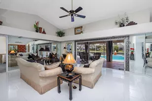 2303 SW Danforth Cir, Palm City, FL 34990 - Photo 7