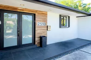 2510 NE 207th Terrace, Miami, FL 33180 - Photo 7