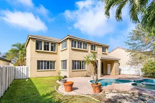 1325 Camellia Cir, Weston, FL 33326 - Photo 39