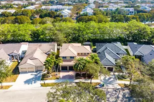 1325 Camellia Cir, Weston, FL 33326 - Photo 35