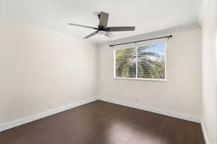 1325 Camellia Cir, Weston, FL 33326 - Photo 25