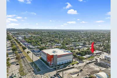 2126 Washington Street, Hollywood, FL 33020 - Photo 37