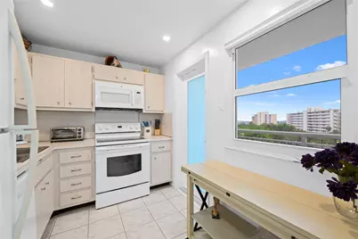 201 N Ocean Boulevard #611, Hillsboro Beach, FL 33062 - Photo 23